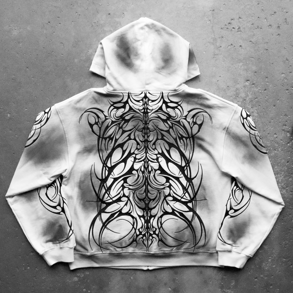 SKELETON EMBROIDERED ZIP UP WHITE